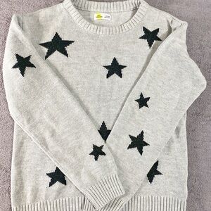 Epic Threads Light Gray Sweater with Black Stars